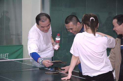 [��ͼ]2��12�գ����գ���Ӣ�������ֲ����ʵ