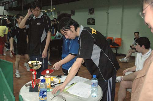 [��ͼ]2��19�գ����գ���Ӣ�������ֲ�����ά����������ʵ