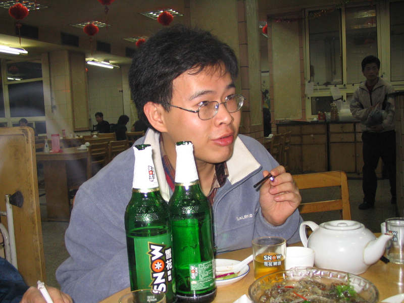 iSqvm8AA.jpg