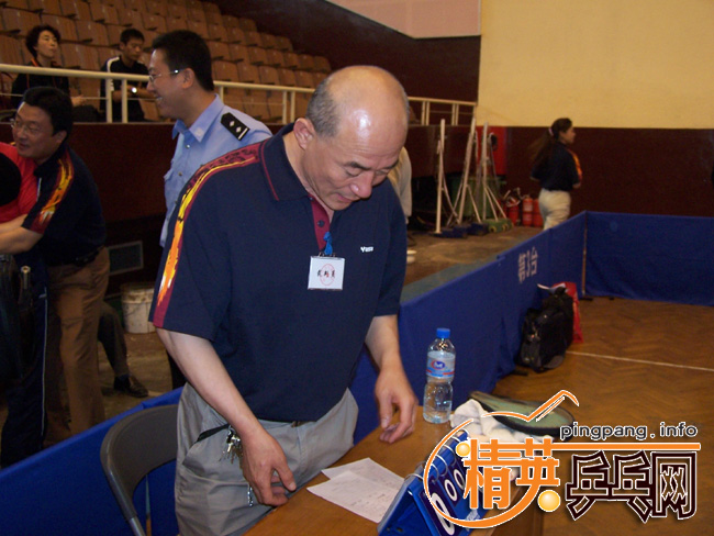 ��Դƽ���������еڶ����أ��У����ֳ�ƹ����������Բ������