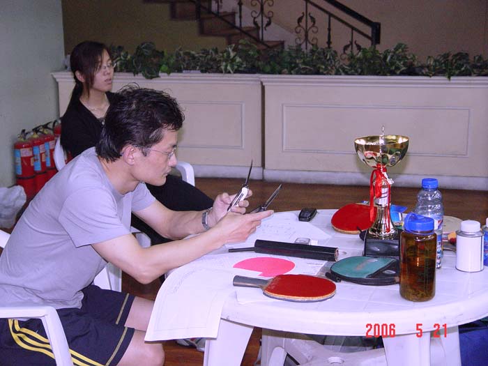 [��ͼ]5��21�գ����գ���Ӣ�������ֲ�����ά����������ʵ