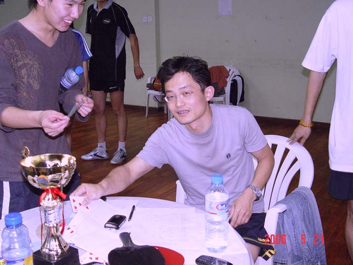 [��ͼ]5��21�գ����գ���Ӣ�������ֲ�����ά����������ʵ