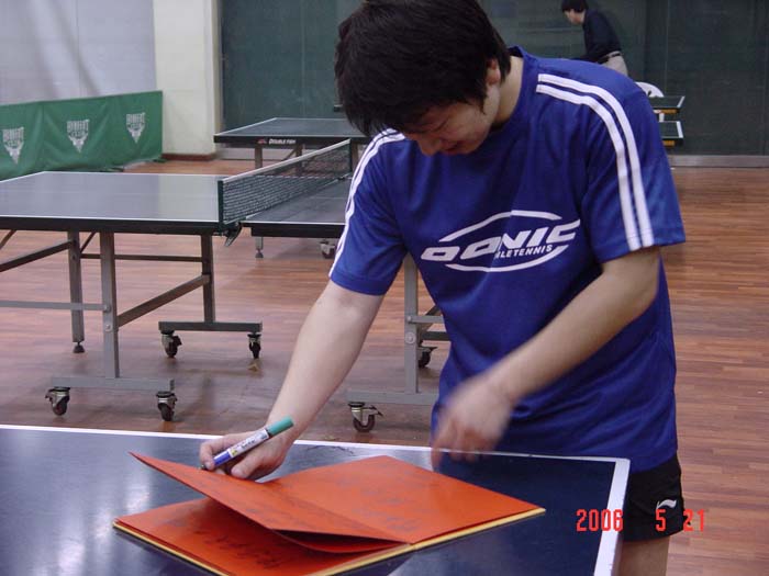 [��ͼ]5��21�գ����գ���Ӣ�������ֲ�����ά����������ʵ