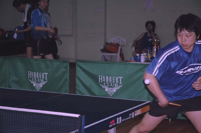 ��α����������