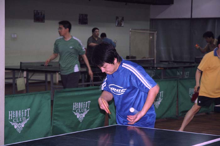 ��α����������