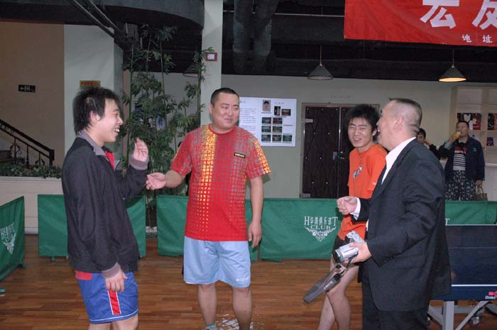 [����]2006�ꡰ�귢������Ӣ����ƹ�������Բ������