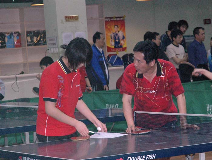 [����]2006�ꡰ�귢������Ӣ����ƹ�������Բ������