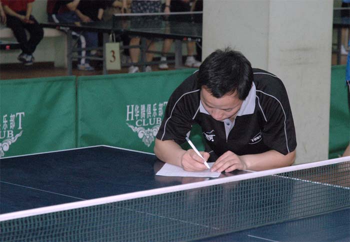 [����]2006�ꡰ�귢������Ӣ����ƹ�������Բ������