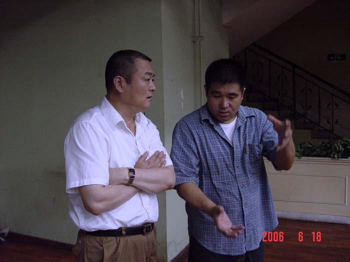 [��ͼ]6��18�գ����գ���Ӣ�������ֲ�����ά�����ܾ�����ʵ