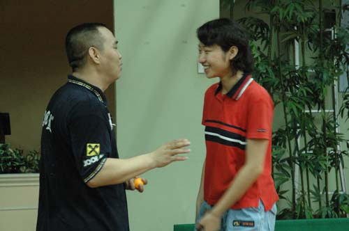 [��ͼ]6��18�գ����գ���Ӣ�������ֲ�����ά�����ܾ�����ʵ