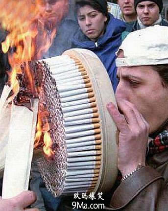 ��ɽͬѧ����񫷸��