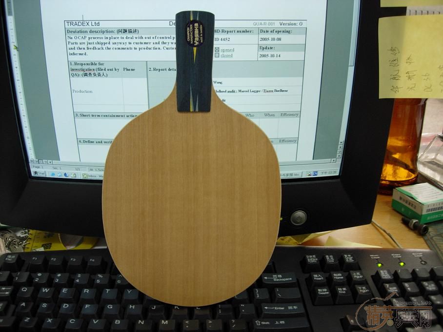 �������YE