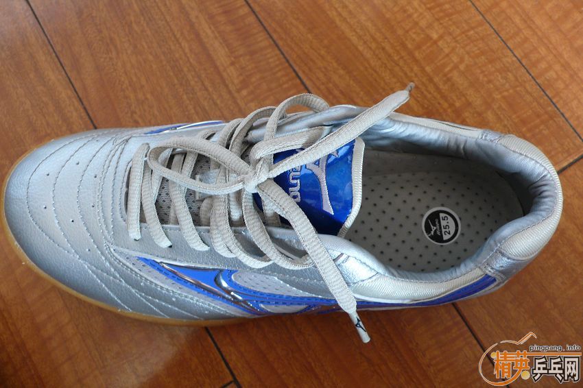 ����˫����Ũ��ѥ!100һ˫