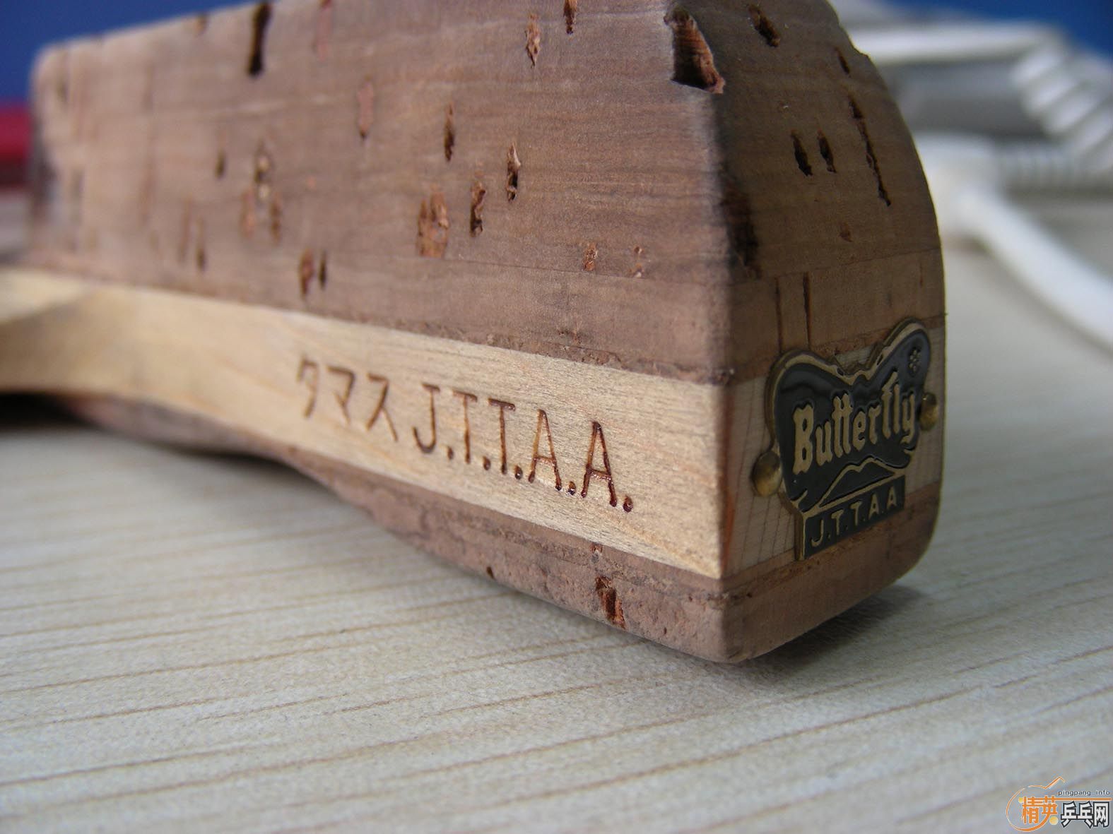 300������ĥ��������J