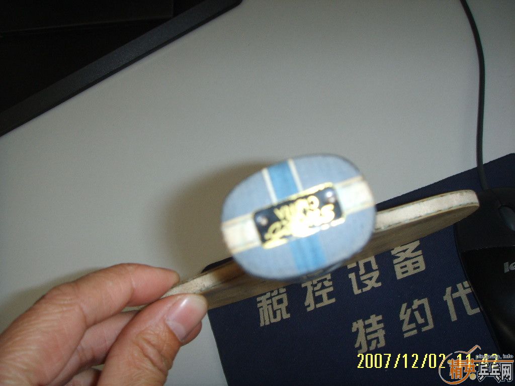 ����ɫ������