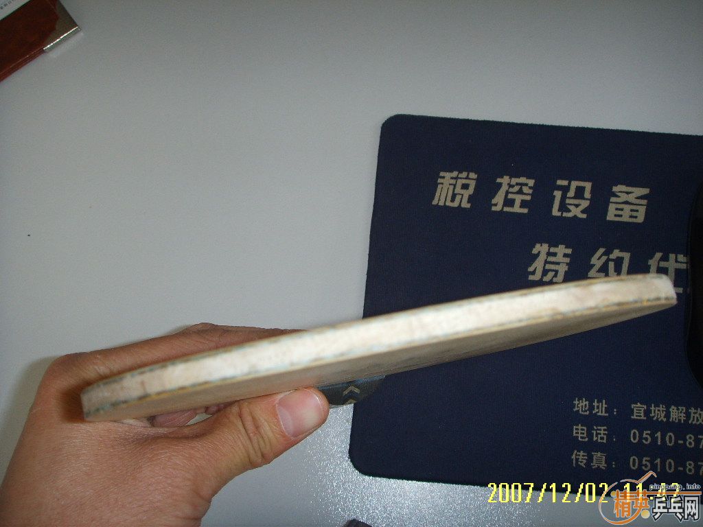 ����ɫ������