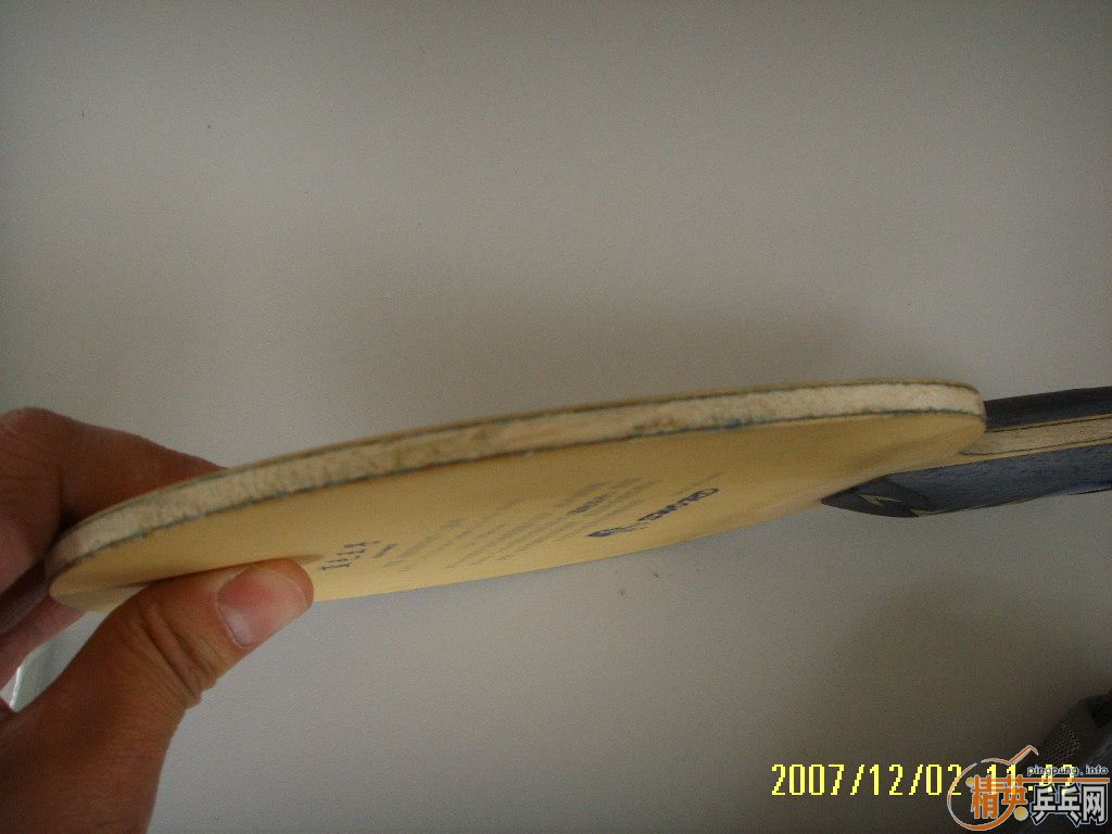 ����ɫ������