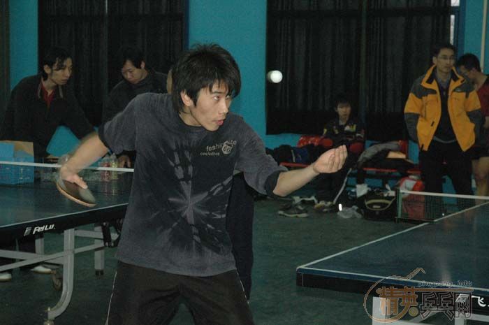 [��ͼ]2��4�վ�Ӣ�������ֲ������ڡ���˹�ر���������ʵ