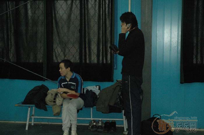 [��ͼ]2��4�վ�Ӣ�������ֲ������ڡ���˹�ر���������ʵ