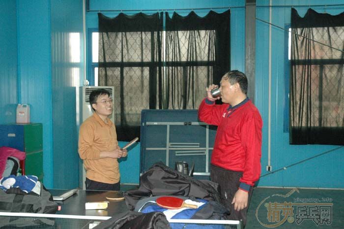 [��ͼ]2��4�վ�Ӣ�������ֲ������ڡ���˹�ر���������ʵ