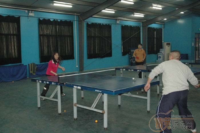 [��ͼ]2��4�վ�Ӣ�������ֲ������ڡ���˹�ر���������ʵ