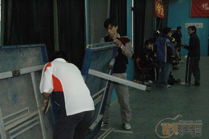 [��ͼ]2��4�վ�Ӣ�������ֲ������ڡ���˹�ر���������ʵ