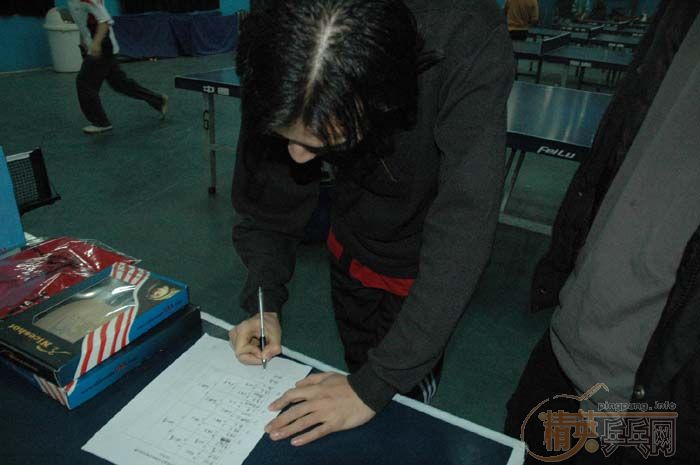 [��ͼ]2��4�վ�Ӣ�������ֲ������ڡ���˹�ر���������ʵ