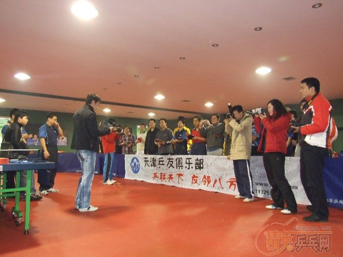 ��Ӣ���ƹ�Ѿ��ֲ����й�����ƽ�����Ѽ����