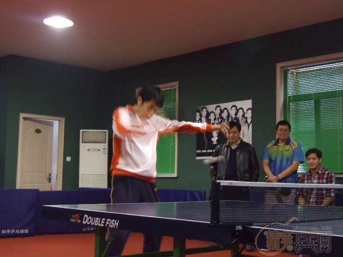 ��Ӣ���ƹ�Ѿ��ֲ����й�����ƽ�����Ѽ����