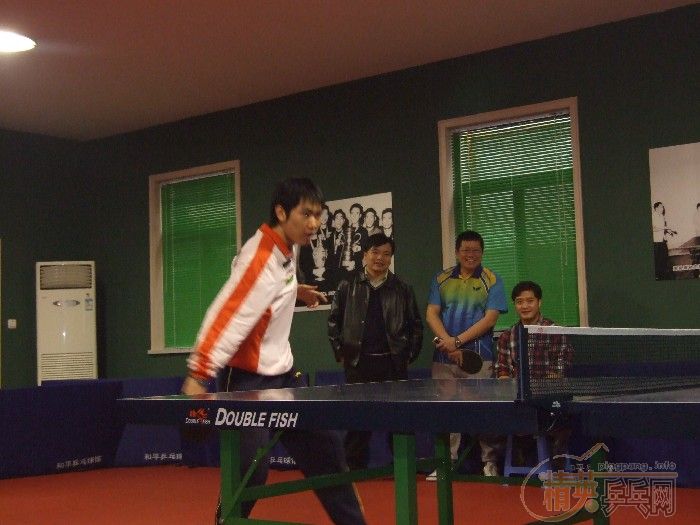 ��Ӣ���ƹ�Ѿ��ֲ����й�����ƽ�����Ѽ����