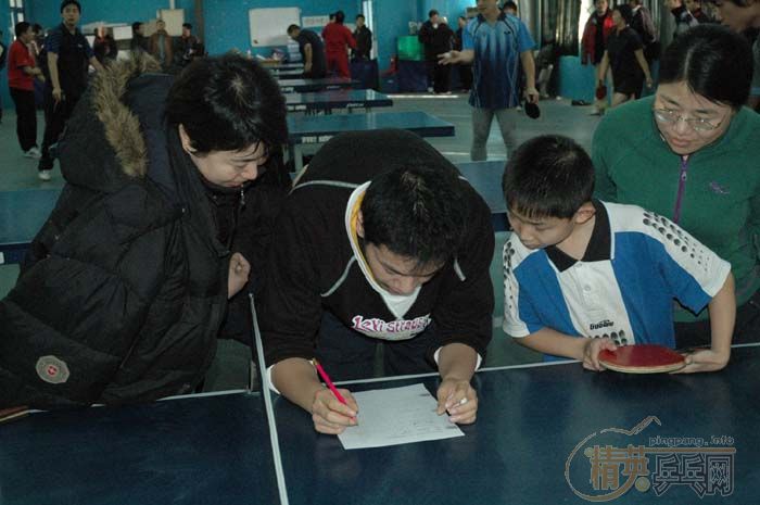 [��ͼ]2007��������Ӣ����ƹ���򹫿���Բ���ɹ�