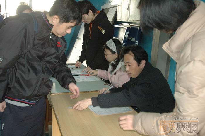 [��ͼ]2007��������Ӣ����ƹ���򹫿���Բ���ɹ�