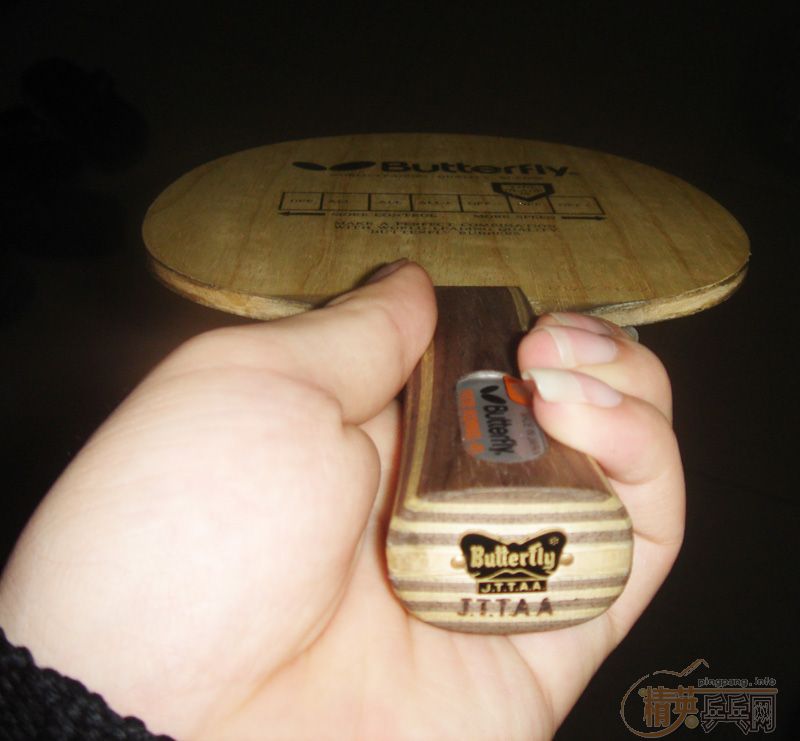 ������ͼ����ʽ��9���¿Ʊ������°��б��220��������ݣ�