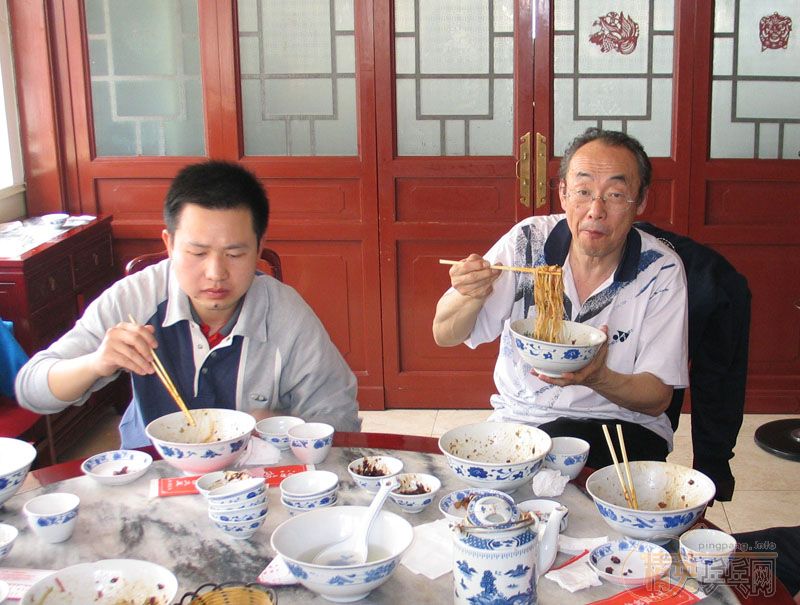 4��15�յ��Ľ쾫Ӣը�������ʵ