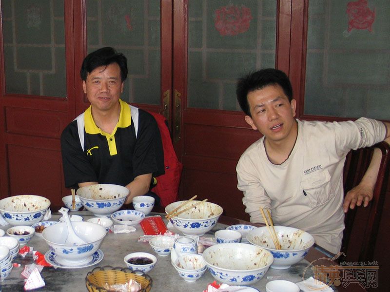 4��15�յ��Ľ쾫Ӣը�������ʵ