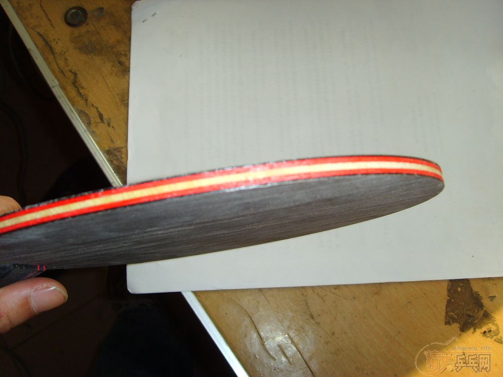 �����̼����Ʒ��ܺã�450Ԫ����˫��FC218��ɫ�����׽�