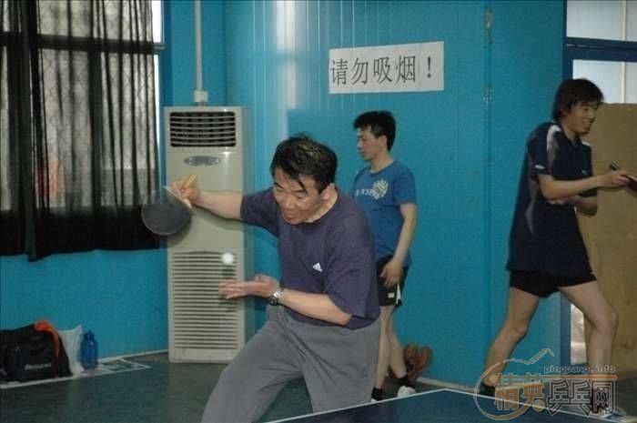 [��ͼ]4��15�ձ�����Ӣ���ֲ����ʵ