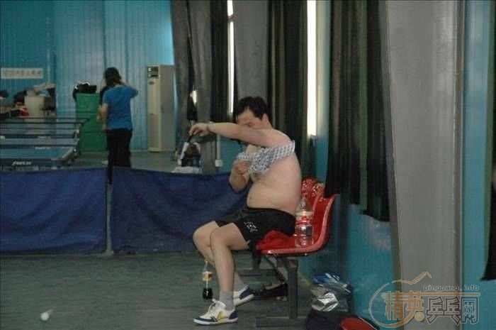 [��ͼ]4��22�ձ�����Ӣ���ֲ����ʵ