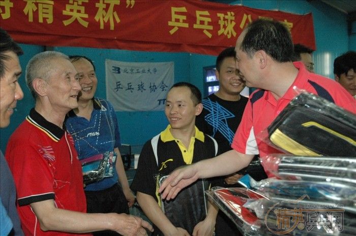 [��ͼ]5��13�վ�Ӣ�������ֲ����������ꡰ�᳤����������Բ������