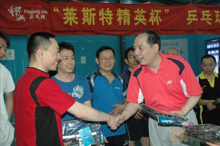 [��ͼ]5��13�վ�Ӣ�������ֲ����������ꡰ�᳤����������Բ������