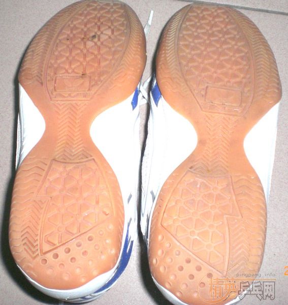 ������Ь����ˣ����˴�����˫Ь��һ�룬������STIGA