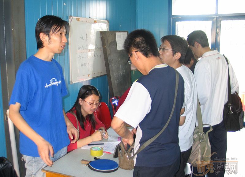 �Ⱥ��ҷ������Լ���רҵ����ĵĽ����������Ƭ����������ɽ����