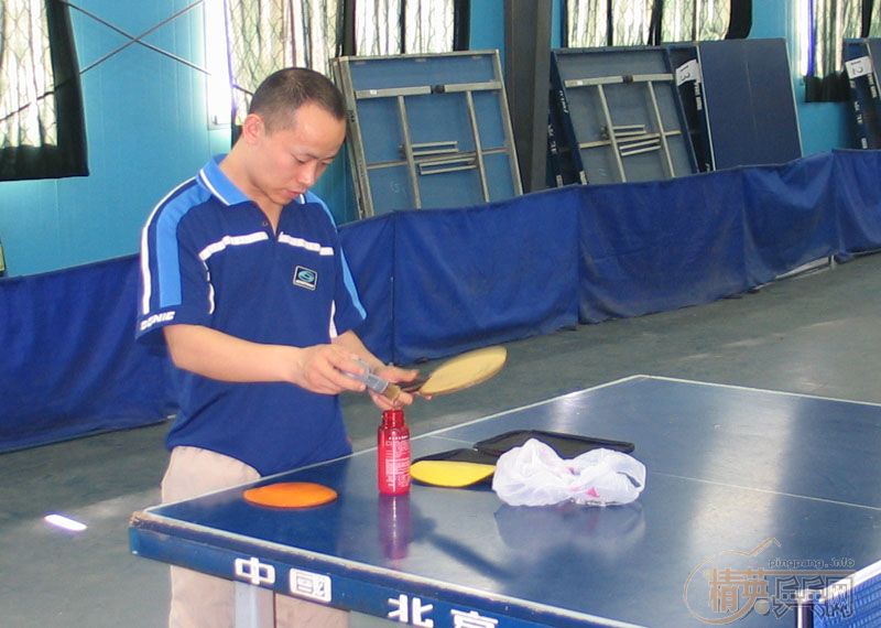 �Ⱥ��ҷ������Լ���רҵ����ĵĽ����������Ƭ����������ɽ����