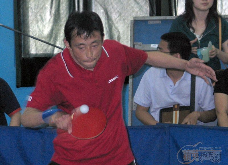 �Ⱥ��ҷ������Լ���רҵ����ĵĽ����������Ƭ����������ɽ����