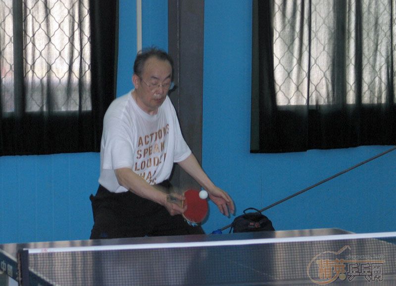 �Ⱥ��ҷ������Լ���רҵ����ĵĽ����������Ƭ����������ɽ����