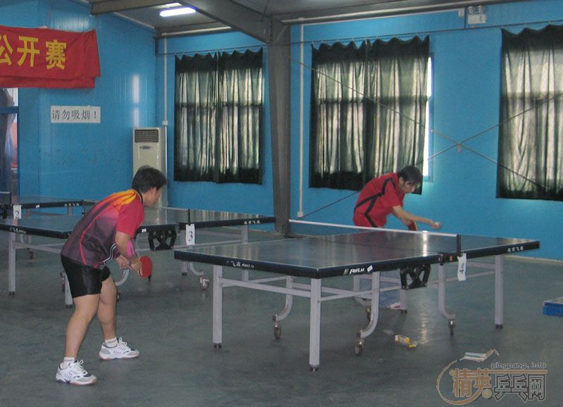 �Ⱥ��ҷ������Լ���רҵ����ĵĽ����������Ƭ����������ɽ����