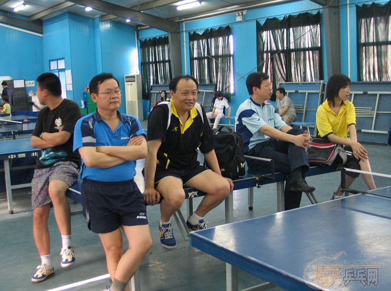 �Ⱥ��ҷ������Լ���רҵ����ĵĽ����������Ƭ����������ɽ����