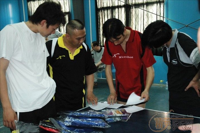 [��ͼ]2007��������˹�ؾ�Ӣ����ƹ���򹫿���Բ���ɹ�