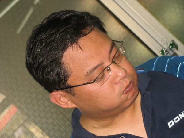 onKE5kv6.jpg
