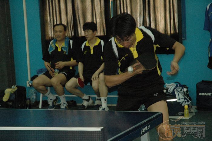 [��ͼ]6��17�գ����գ���Ӣ�������ֲ�����˹�ر����ܾ�����ʵ